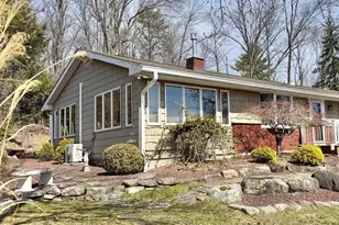 9 Shore Line Dr, Lakeville, PA 18438 - Photo 6