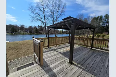 1059 Lake Of The Pines Boulevard N, East Stroudsburg, PA 18302 - Photo 42