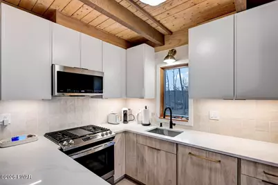 258 W Lakeview Road, Lackawaxen, PA 18435 - Photo 24