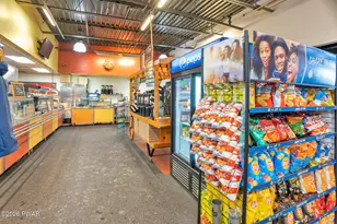 258 W Lakeview Rd, Lackawaxen, PA 18435 - Photo 74