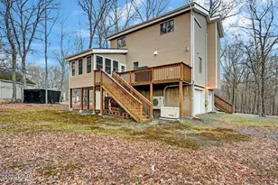 258 W Lakeview Rd, Lackawaxen, PA 18435 - Photo 116