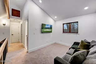 258 W Lakeview Rd, Lackawaxen, PA 18435 - Photo 48