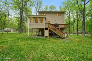 258 W Lakeview Rd, Lackawaxen, PA 18435 - Photo 8