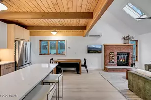 258 W Lakeview Rd, Lackawaxen, PA 18435 - Photo 18