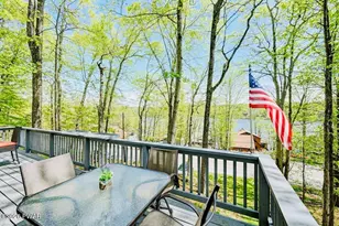 387 Lakeview Dr W, Lake Ariel, PA 18436 - Photo 6