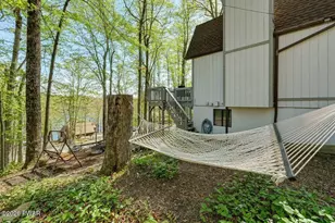 387 Lakeview Dr W, Lake Ariel, PA 18436 - Photo 6