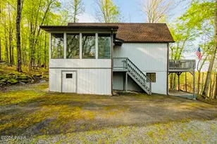 387 Lakeview Dr W, Lake Ariel, PA 18436 - Photo 40