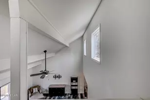 213 Upper Independence Dr, Lackawaxen, PA 18435 - Photo 48