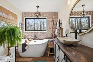 119 Ridgeway Dr, Lords Valley, PA 18428 - Photo 30