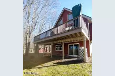 620 Lakeview Drive E, Lake Ariel, PA 18436 - Photo 2