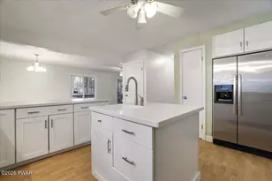 1008 Cedar Dr, Lake Ariel, PA 18436 - Photo 14