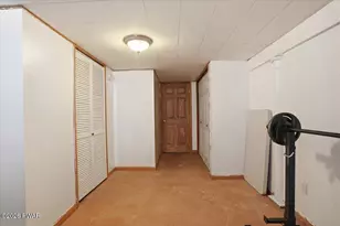 122 W Morton St, Old Forge, PA 18518 - Photo 34