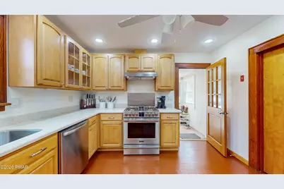 697 Blooming Grove Road, Hawley, PA 18428 - Photo 6