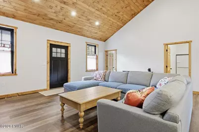 1050 Mockingbird Lane, Lake Ariel, PA 18436 - Photo 12