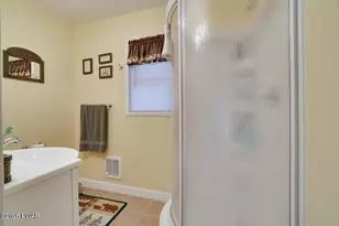 4 Aquarius Ln, Lake Ariel, PA 18436 - Photo 16