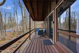 135 Candlewick Way, Lackawaxen, PA 18435 - Photo 6