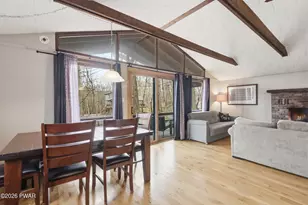 135 Candlewick Way, Lackawaxen, PA 18435 - Photo 16