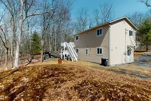 119 Robin Ln, Dingmans Ferry, PA 18328 - Photo 34