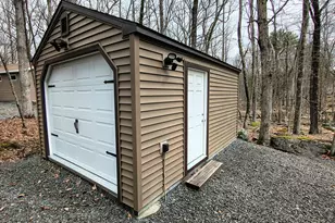 136 Rainbow Dr, Lackawaxen, PA 18435 - Photo 56