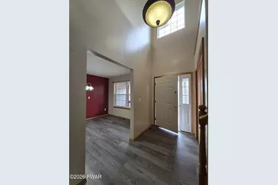 2117 Owl Pass, Bushkill, PA 18324 - Photo 4