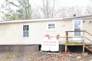 137 Oak Dr, Greentown, PA 18426 - Photo 14