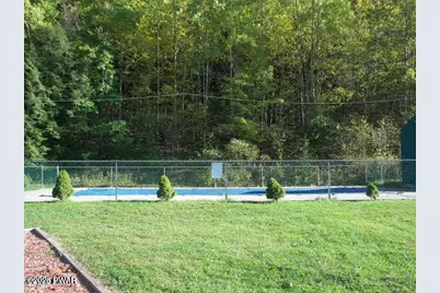 137 Oak Drive, Greentown, PA 18426 - Photo 18