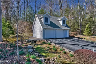 147 W Shore Road, Shohola, PA 18458 - Photo 40