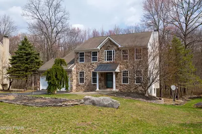 549 Marco Way, East Stroudsburg, PA 18302 - Photo 2