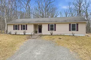 175 Oak Hill Rd, Hawley, PA 18428 - Photo 1