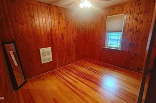 325 Sunset Shore Dr, Hawley, PA 18428 - Photo 18