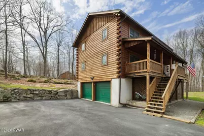 103 Summit Drive, Greentown, PA 18426 - Photo 2