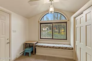 142 Northwynd Dr, Milford, PA 18337 - Photo 6