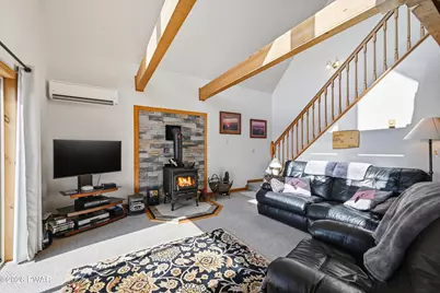 174 N Lake Drive, Dingmans Ferry, PA 18328 - Photo 18