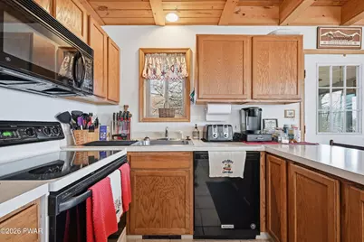 174 N Lake Drive, Dingmans Ferry, PA 18328 - Photo 24