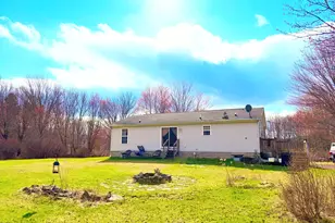 56 Meadowland Dr, Damascus, PA 18415 - Photo 4