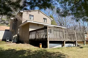 192 Aspen Rd, Dingmans Ferry, PA 18328 - Photo 4