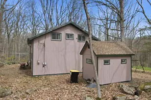 803 Round Up Ct, Lords Valley, PA 18428 - Photo 50