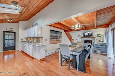 1071 Red Hawk Drive, Lake Ariel, PA 18436 - Photo 6