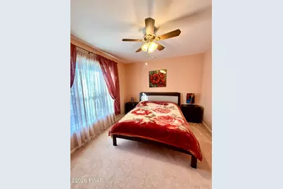 154 Lakeview Drive, Dingmans Ferry, PA 18328 - Photo 32