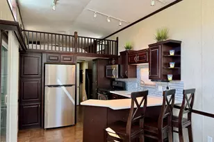 213 Tribes Dr, Shohola, PA 18458 - Photo 2