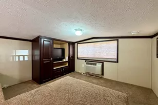 213 Tribes Dr, Shohola, PA 18458 - Photo 14