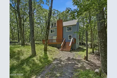 211 Geese Court, Bushkill, PA 18324 - Photo 1
