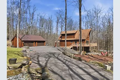 104 Libra Mew, Lake Ariel, PA 18436 - Photo 2