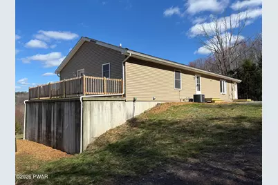 523B Creek Drive, Prompton, PA 18456 - Photo 8