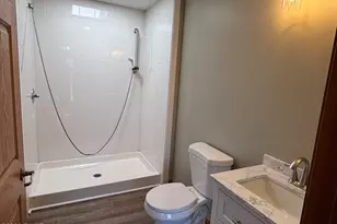 523B Creek Dr, Prompton, PA 18456 - Photo 36
