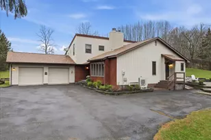 421 W Abington Rd, Dalton, PA 18414 - Photo 42