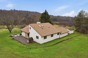 421 W Abington Rd, Dalton, PA 18414 - Photo 44