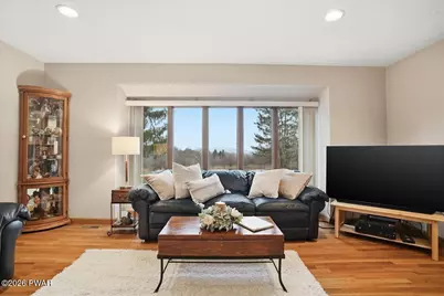 421 W Abington Road, Dalton, PA 18414 - Photo 4