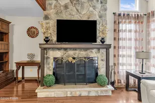 216 Canoebrook, Hawley, PA 18428 - Photo 4