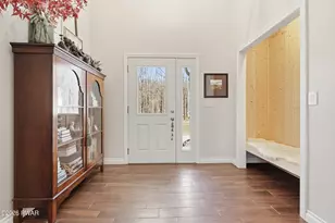 109 Woodlyn Acres Rd, Hawley, PA 18428 - Photo 10